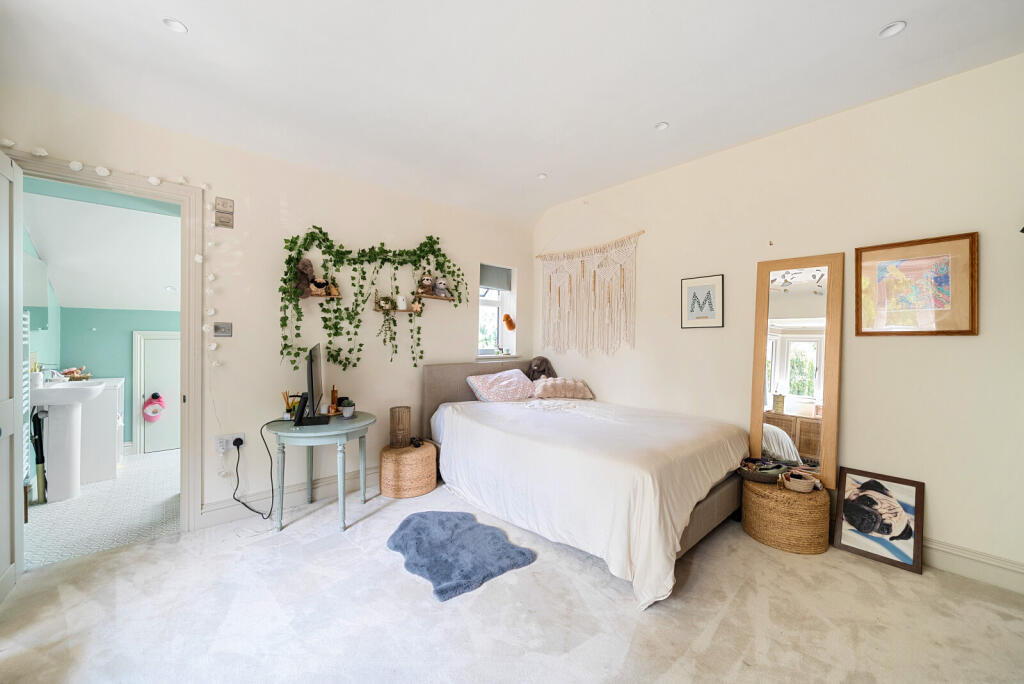 1310286-23-684c69...