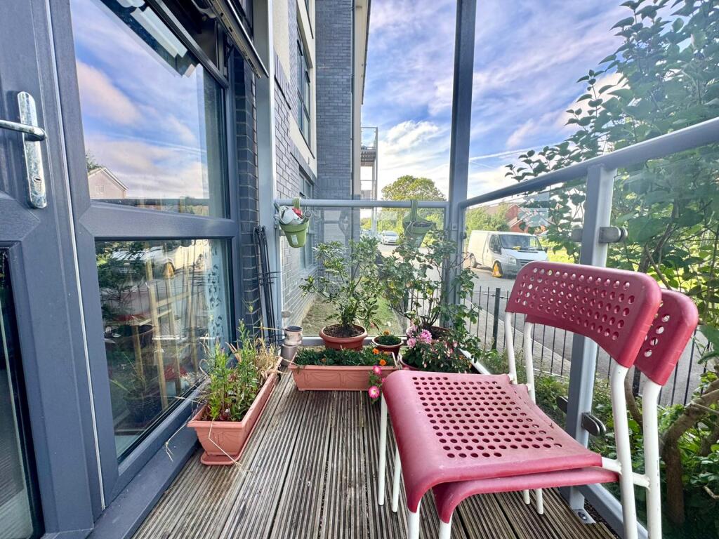 Balcony 2