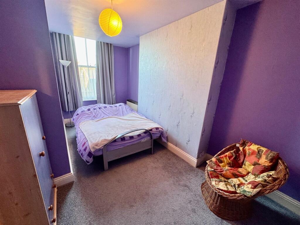 Bedroom.jpg