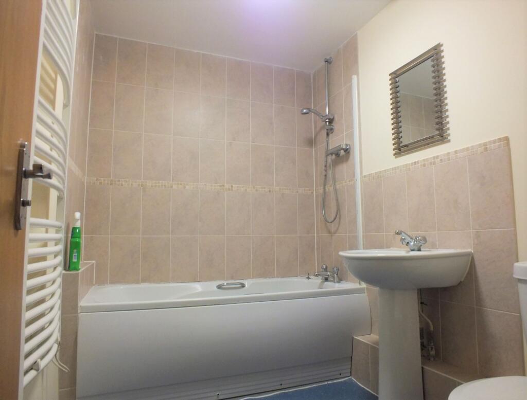 Main Bathroom