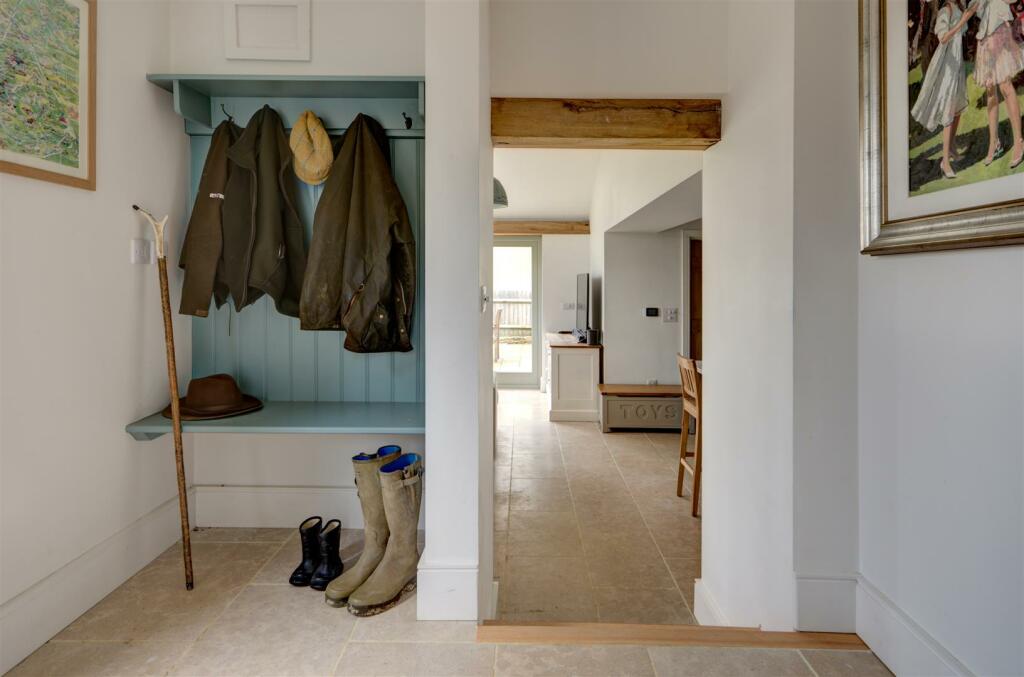 5 The Colony - Entrance 1.jpg