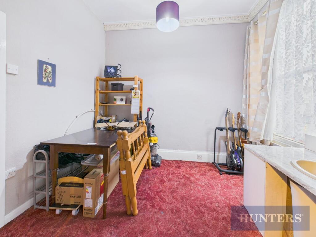 CAM05316G0-PR0252-STILL015.jpg