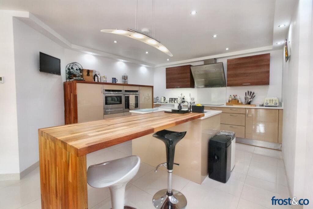 Breakfast Bar