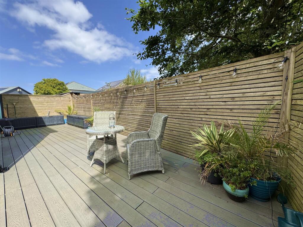Rear Seating Area