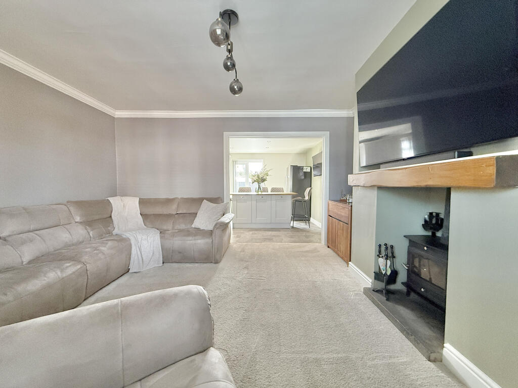 20250806_123813876_iOS