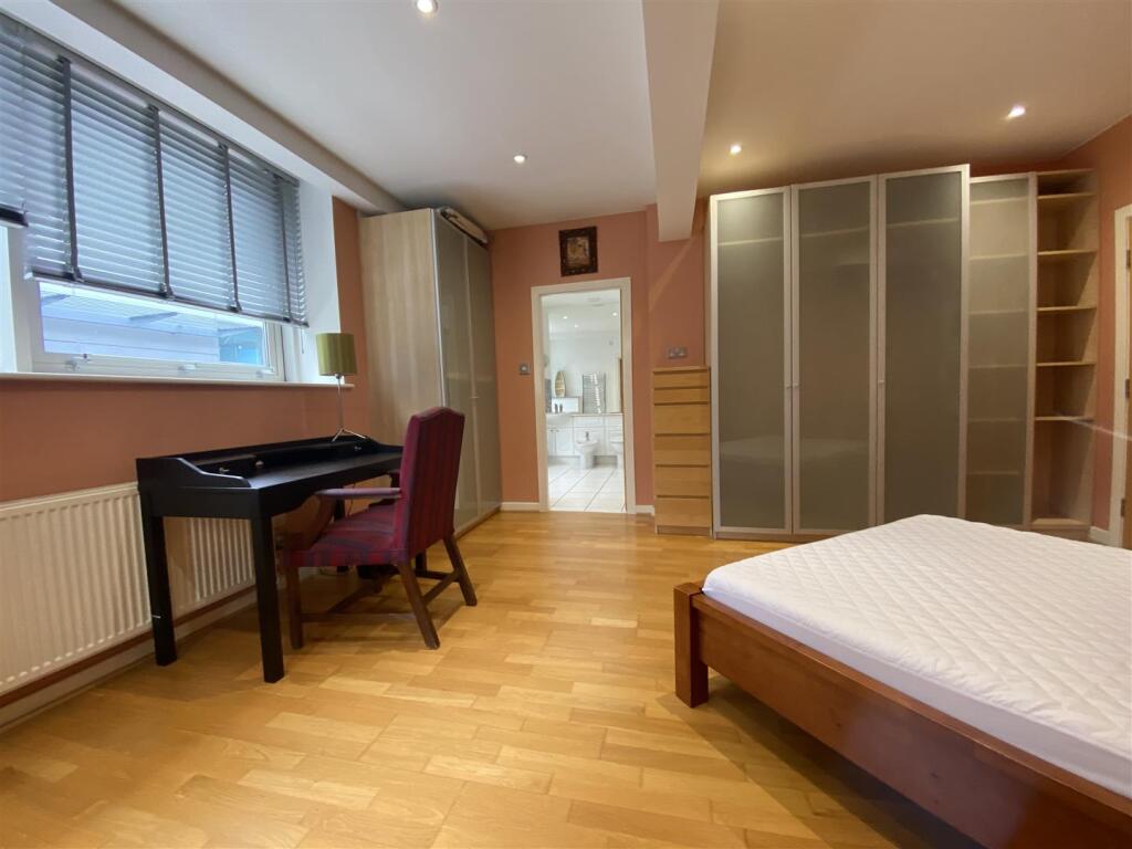 2nd Bedroom (6).jpeg