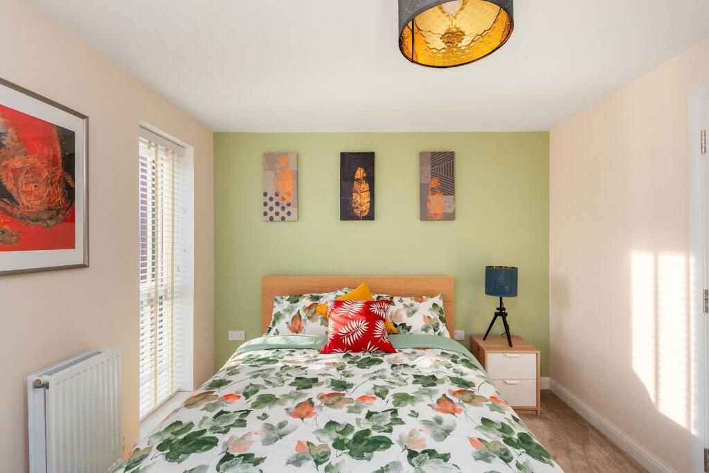 0M8RFP - Bedroom B.jpg