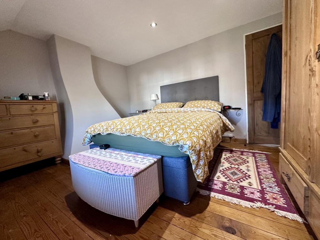 Bed 3