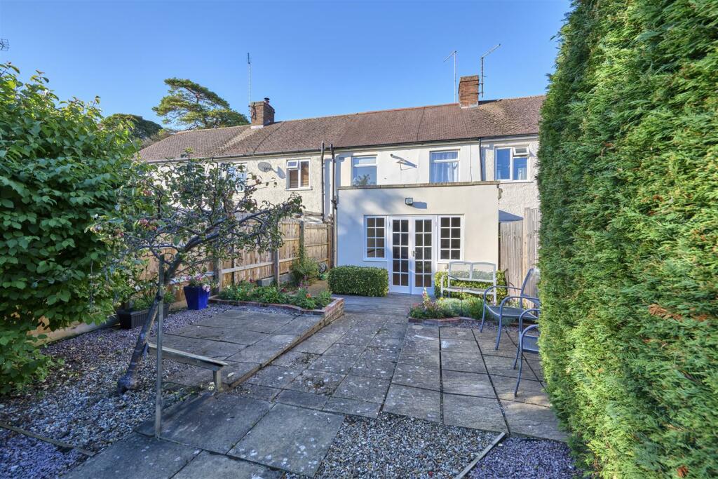 3 Ashton Rd Oundle-5.jpg