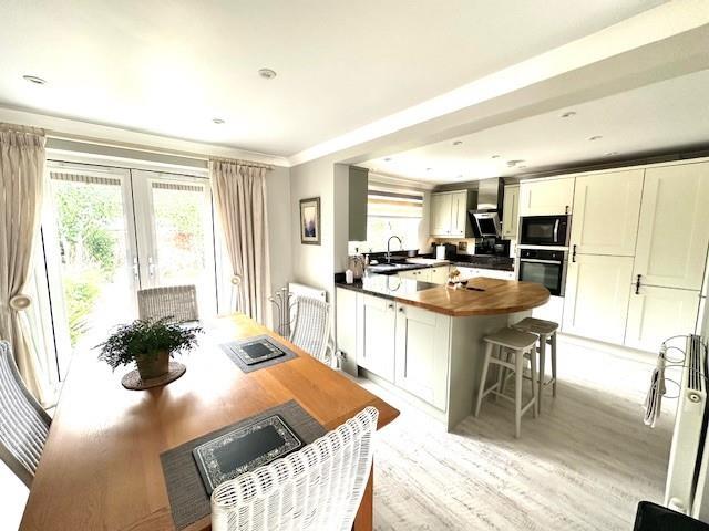 6 legion dining 2.jpg