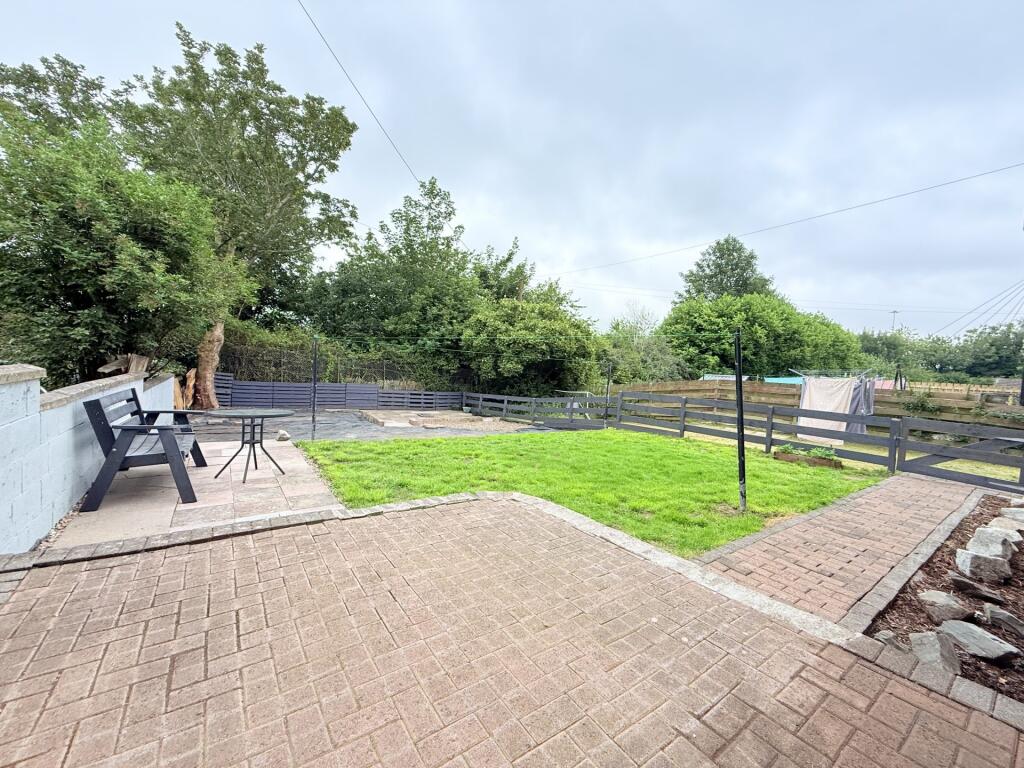 18 Criffel Road, Dumfries, DG2 0NZ - Braidwoods So