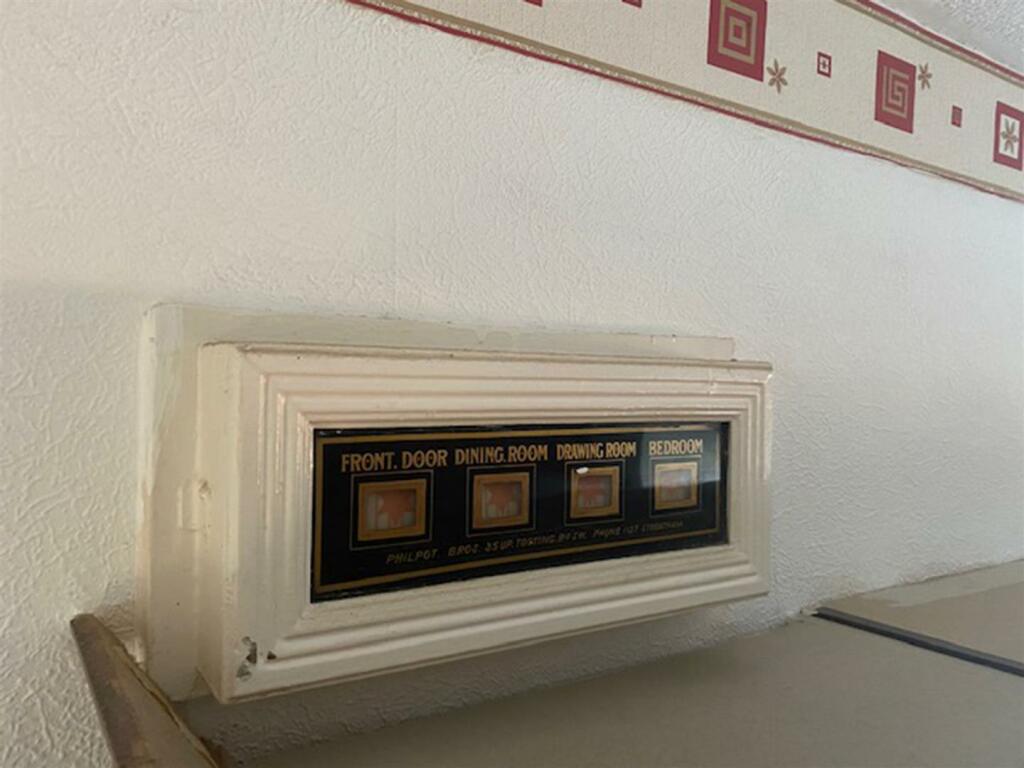 Service bell board