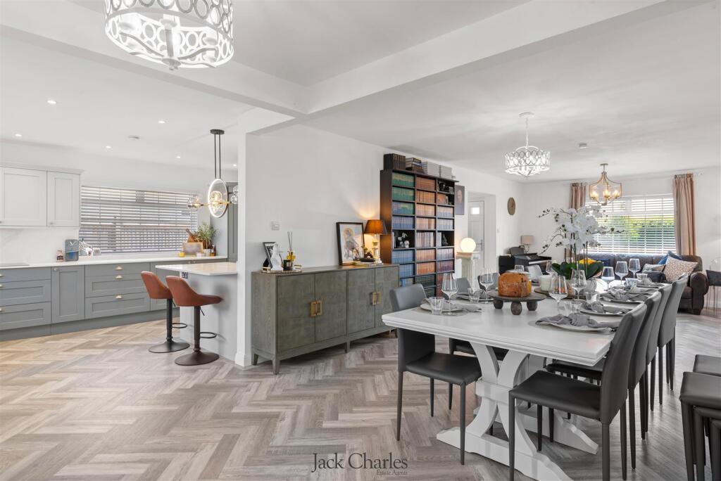 177 Hadlow Road 31.jpg