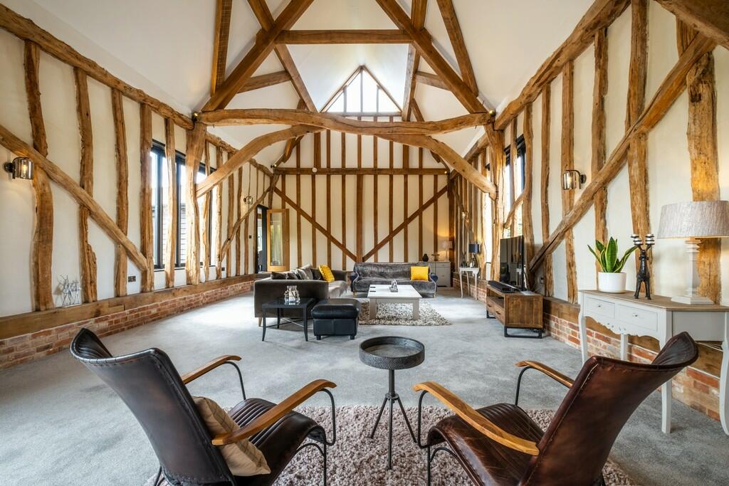 Bryers Barn-lowre...