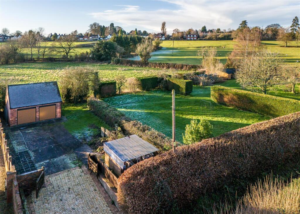 Midway House-drone-8.jpg