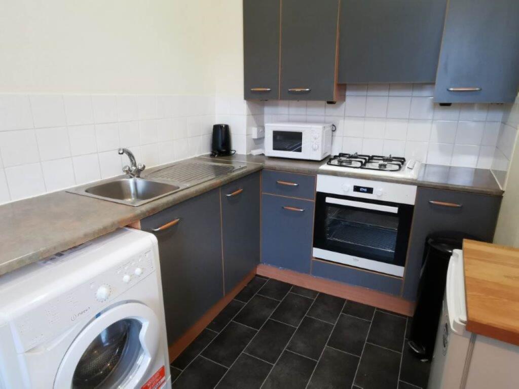 Albert Street 23 2F3