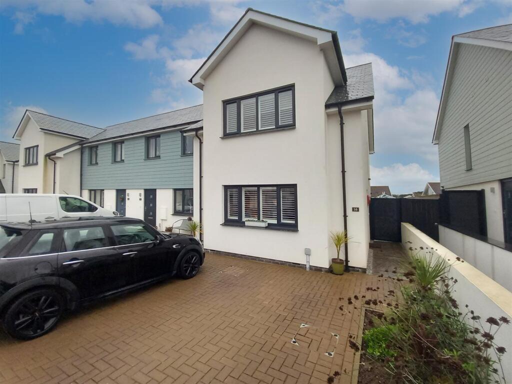 16 Atlanta Front.jpg