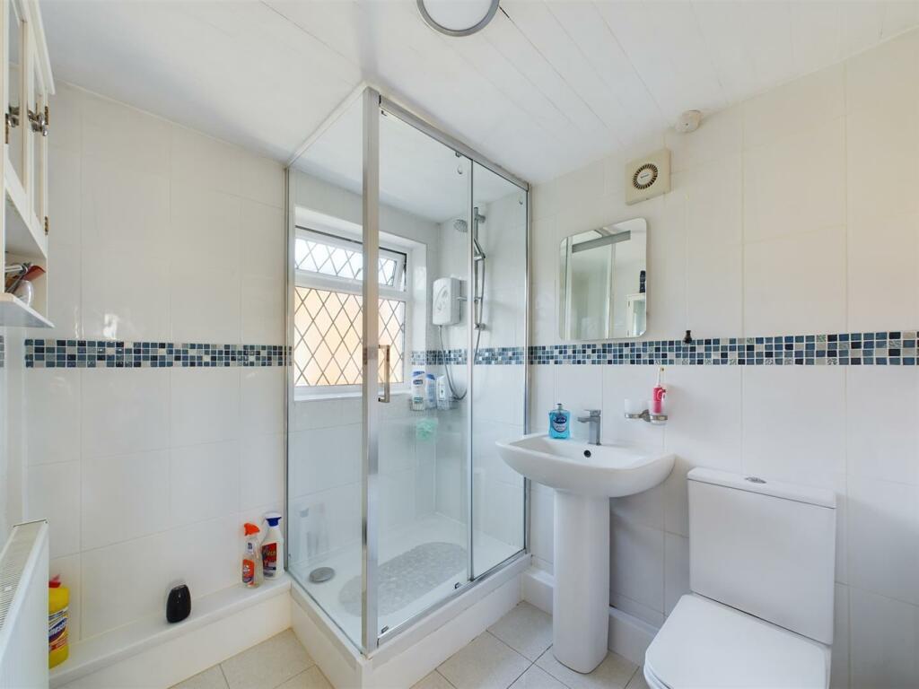 En-Suite Shower Room