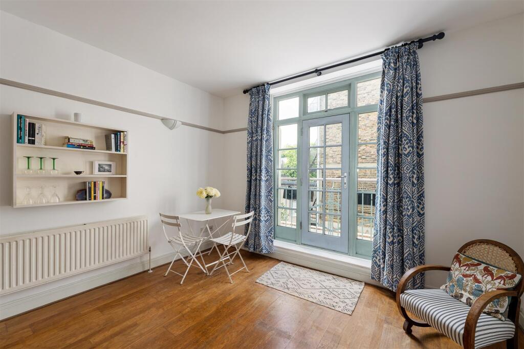 Urswick Road, E9