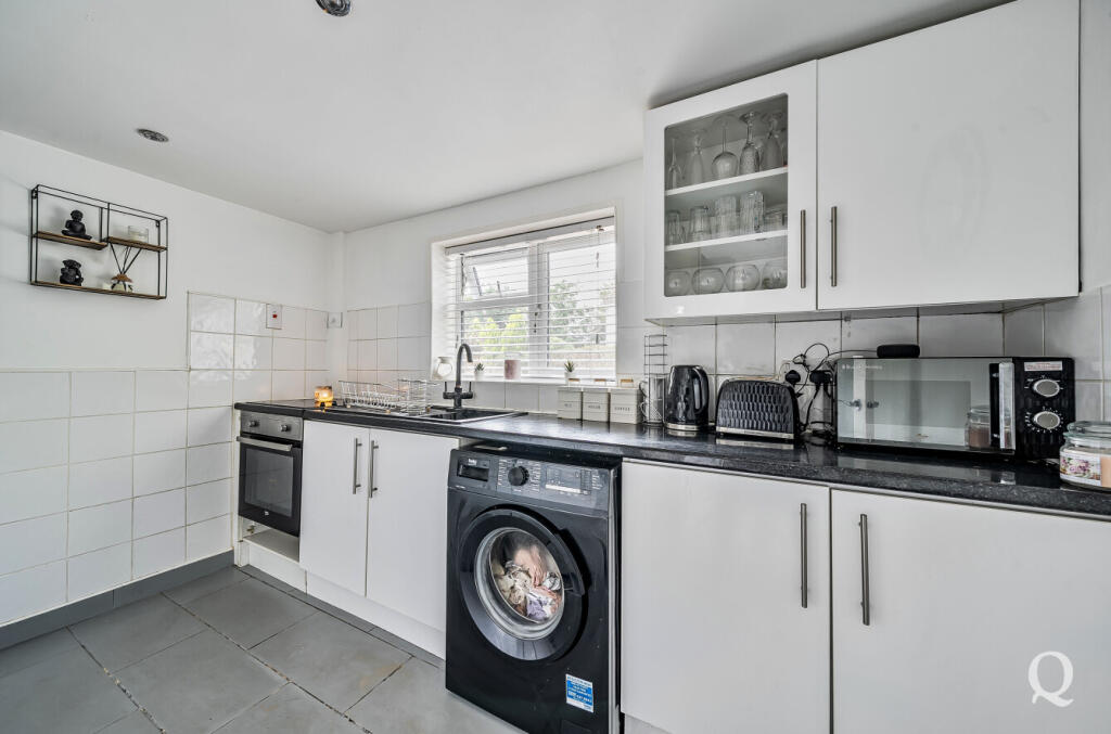 44e43a8a-5ee6-4f4...