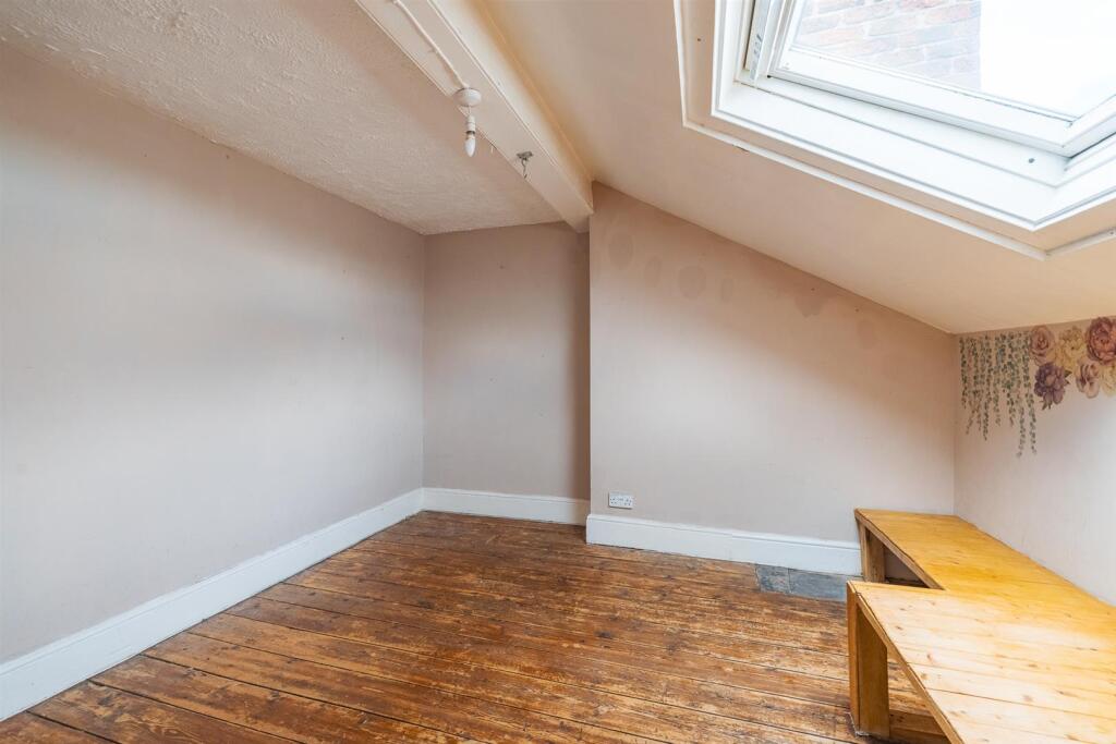 20 Liversidge-31.jpg