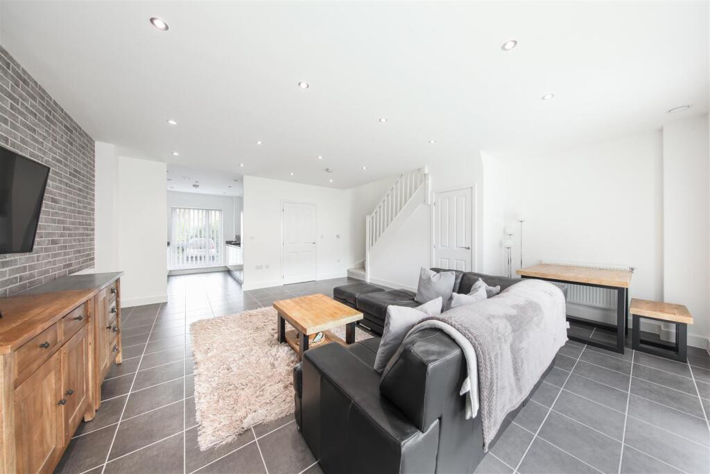 17 Michael Robbins Way  - JLw3iaUYCwhrqR0EPRU3.jpg