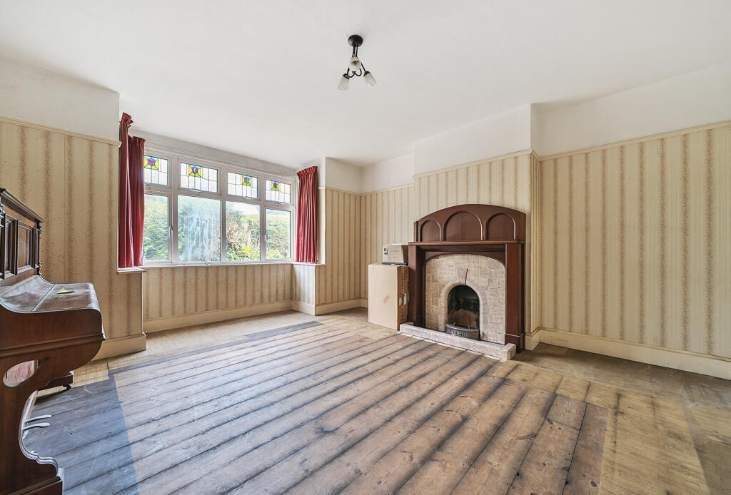Front Reception Room