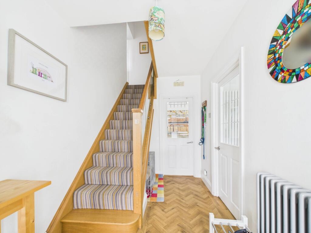 CAM02195G0-PR0069-STILL002