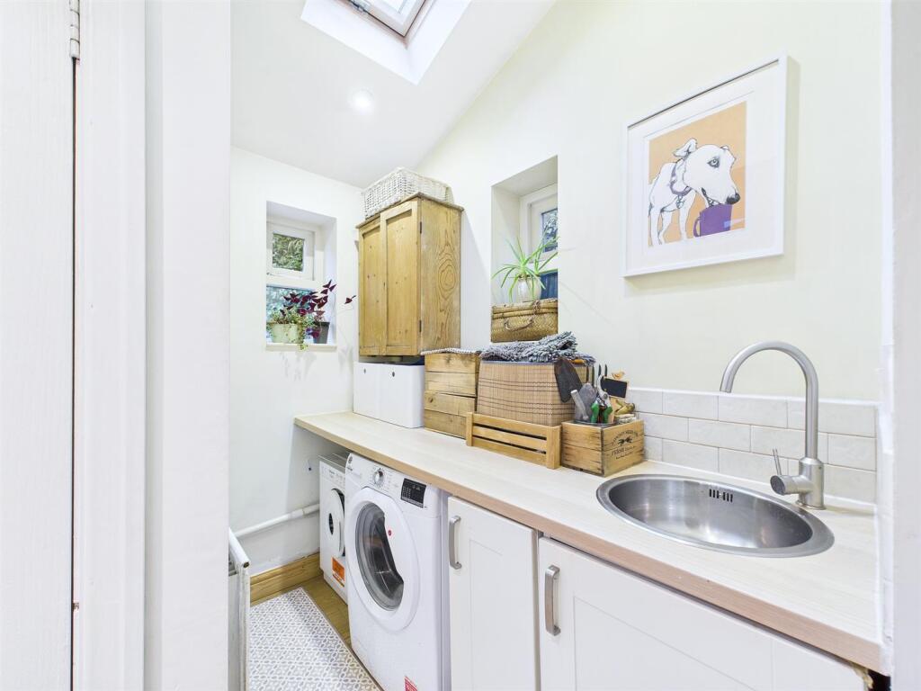 8 - 3 bedroom semi.jpg