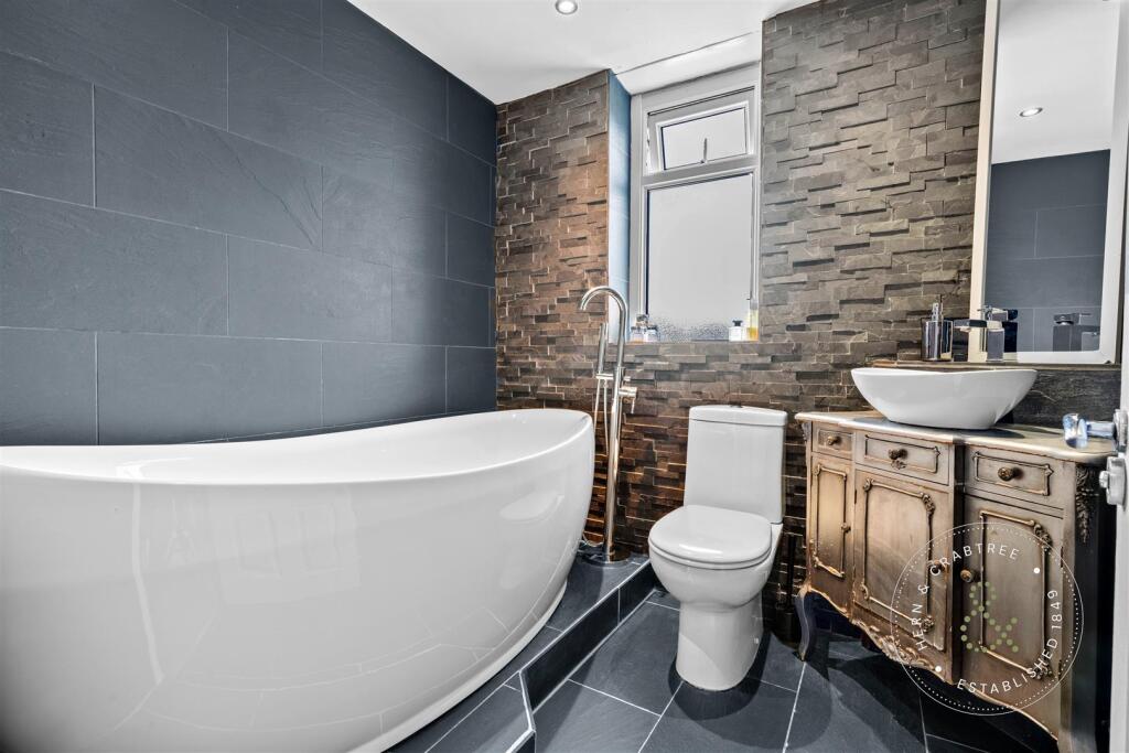 Palace Avenue, Hern Crabtree (25).jpg