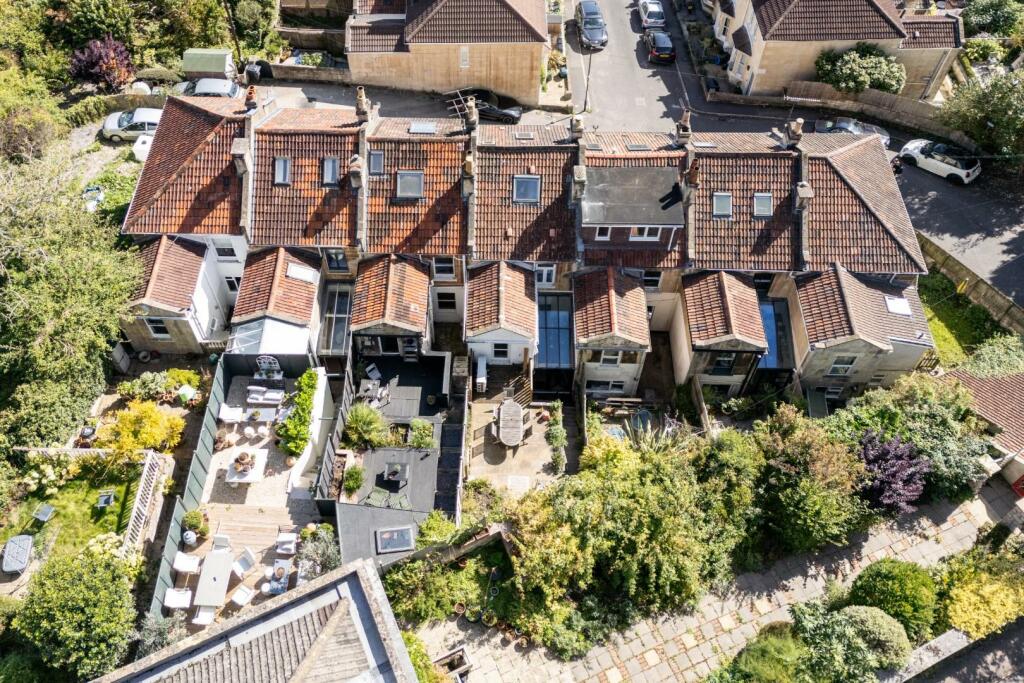 4 Pera Place, Bath BA1 5NX - Aerial-10.jpg