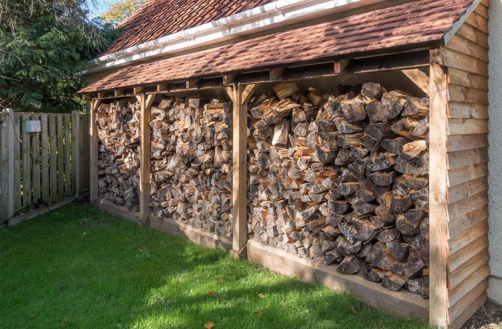 Woodstore.jpg