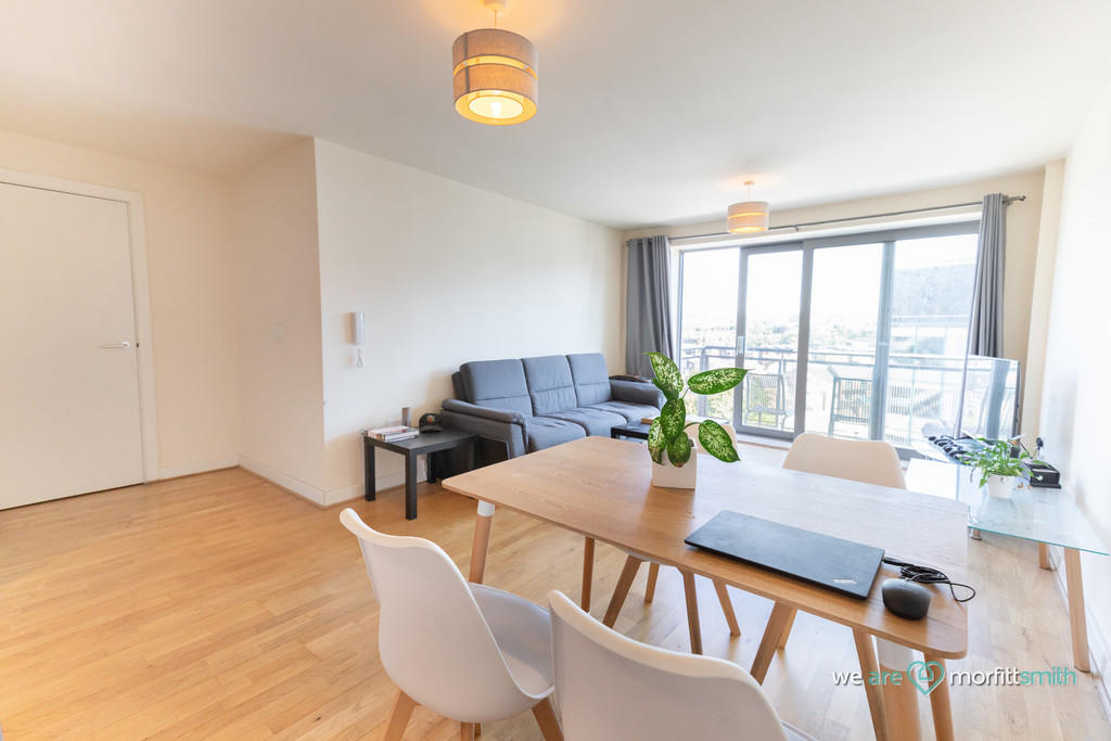 Open-Plan Living ...