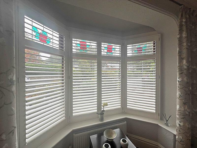 Lounge (Bay Window Shutters)