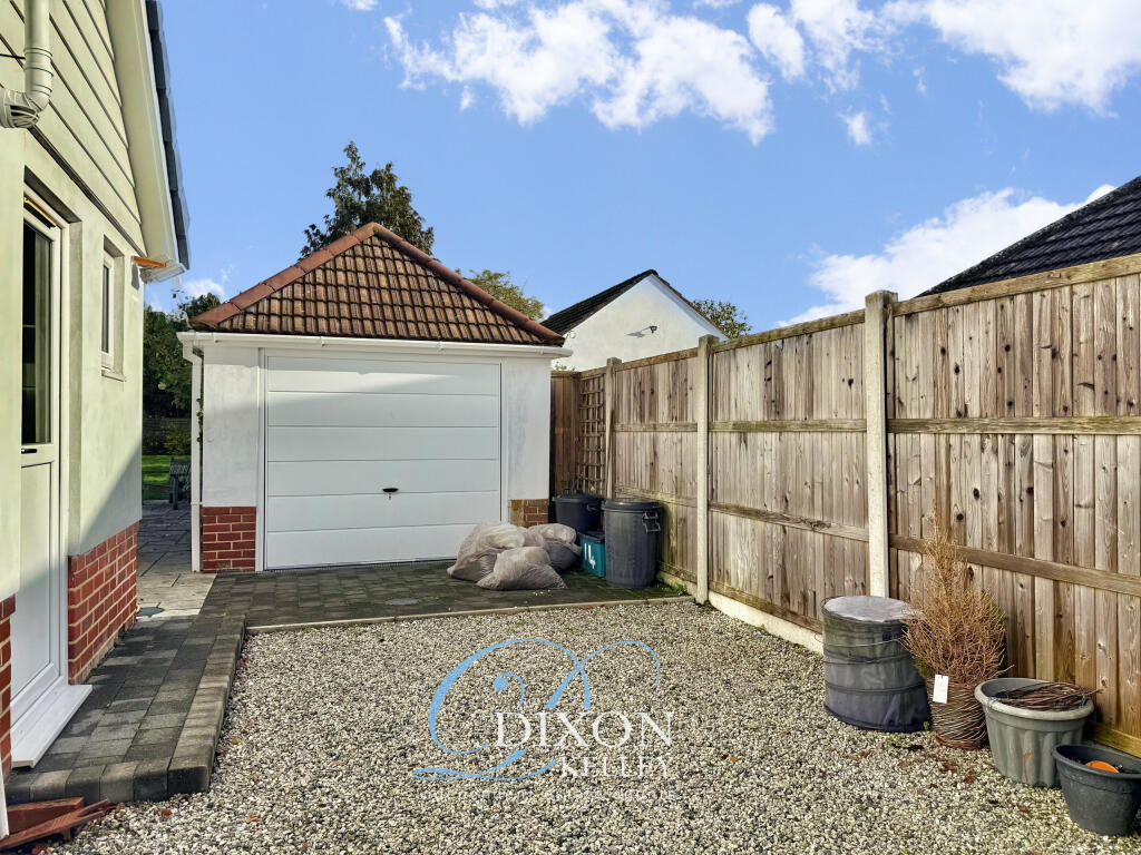 30' Garage