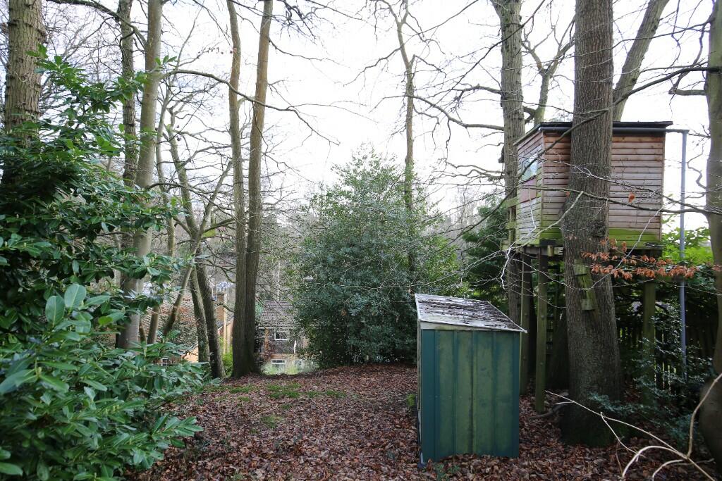 Garden upper tier