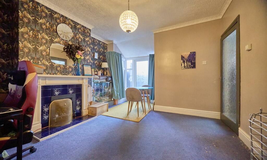 REAR DINING ROOM
