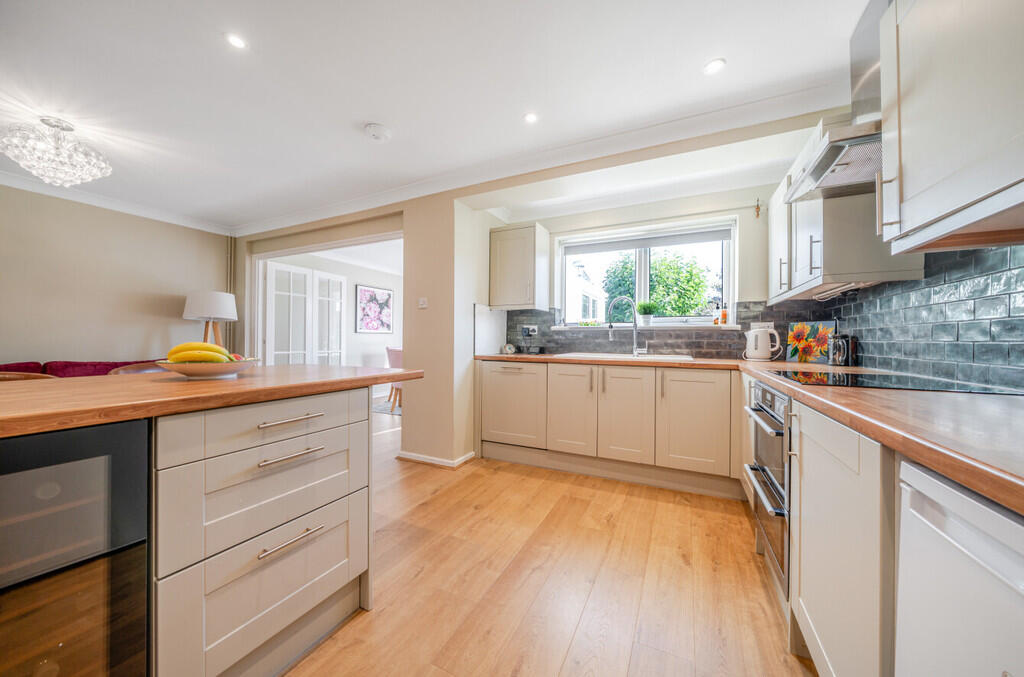 1356064-17-68d11b...