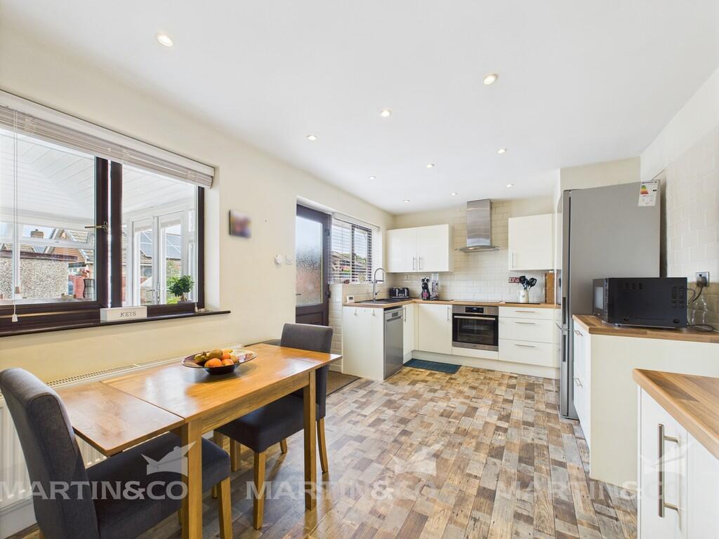 CAM02406G0-PR0483...