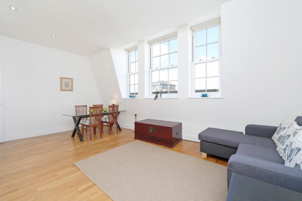 Reception Room alt v