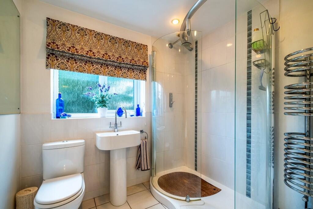 17 Clarke Close-4...