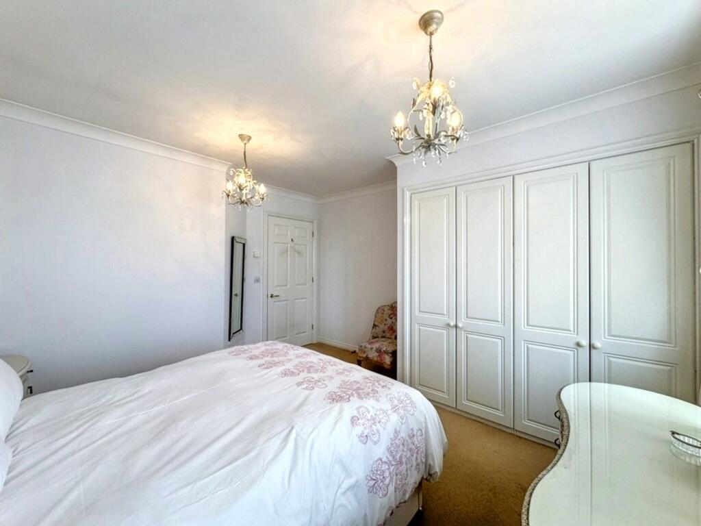 Double bedroom