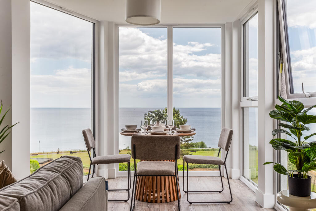 Show Dining Room