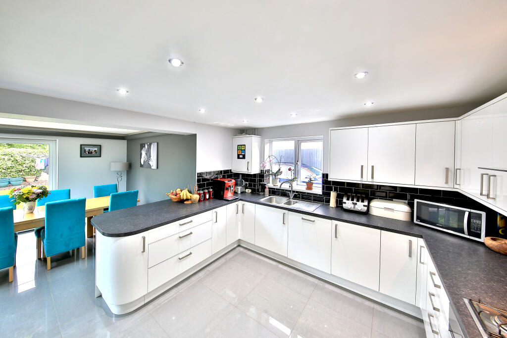 kitchen2