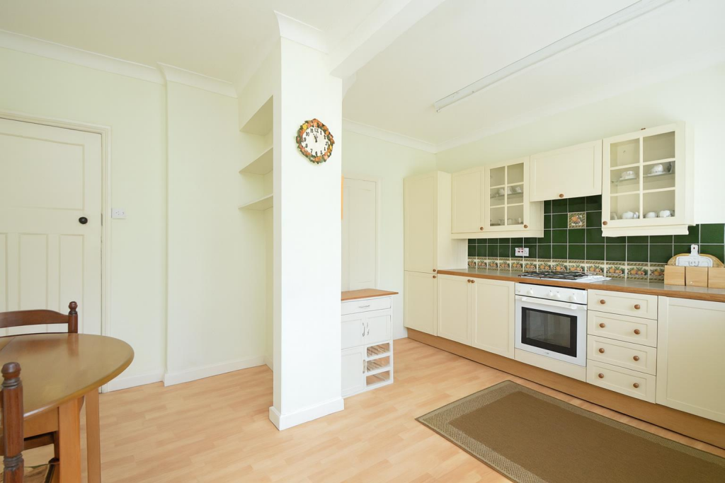 Kitchen1NEW.PNG