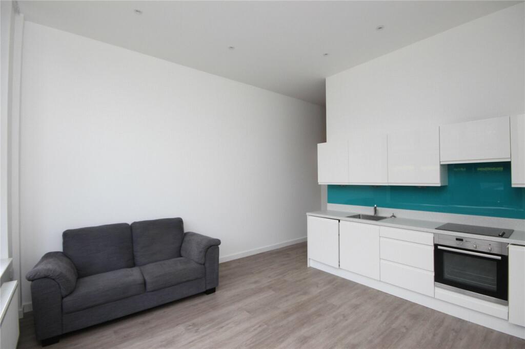 Reception/Kitchen