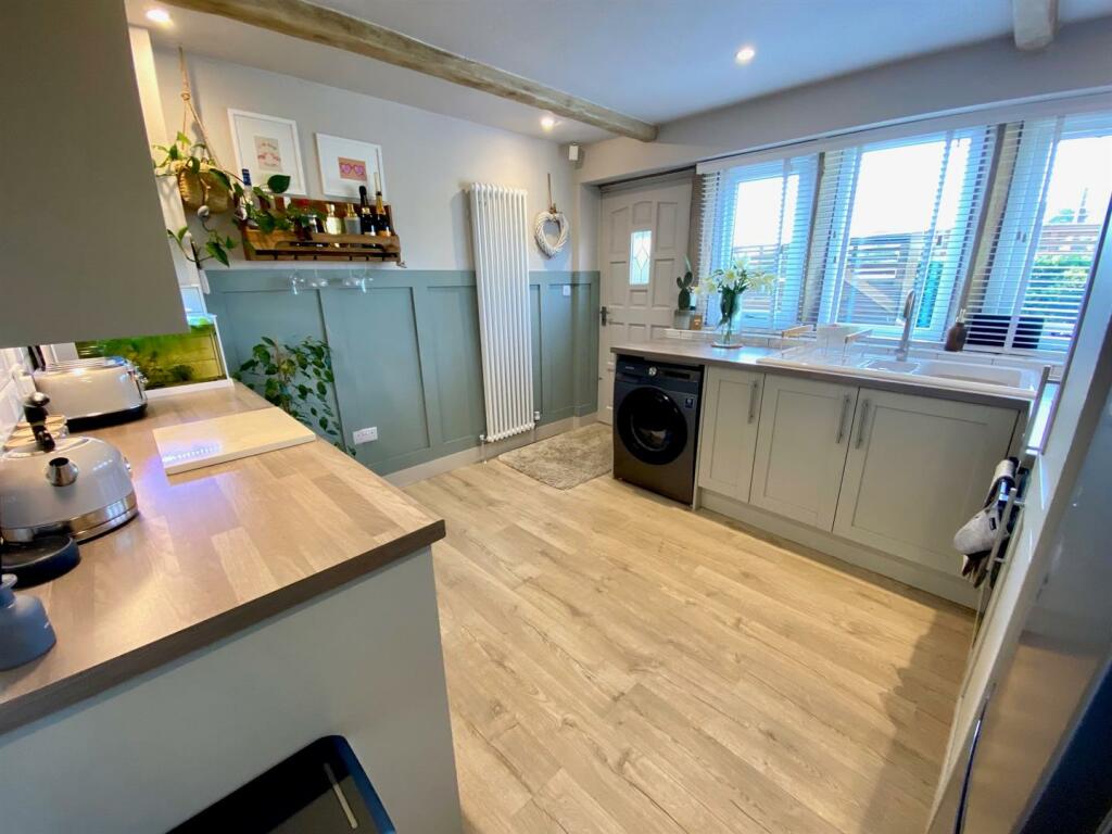 kitson hill road 179 kitchen.jpg