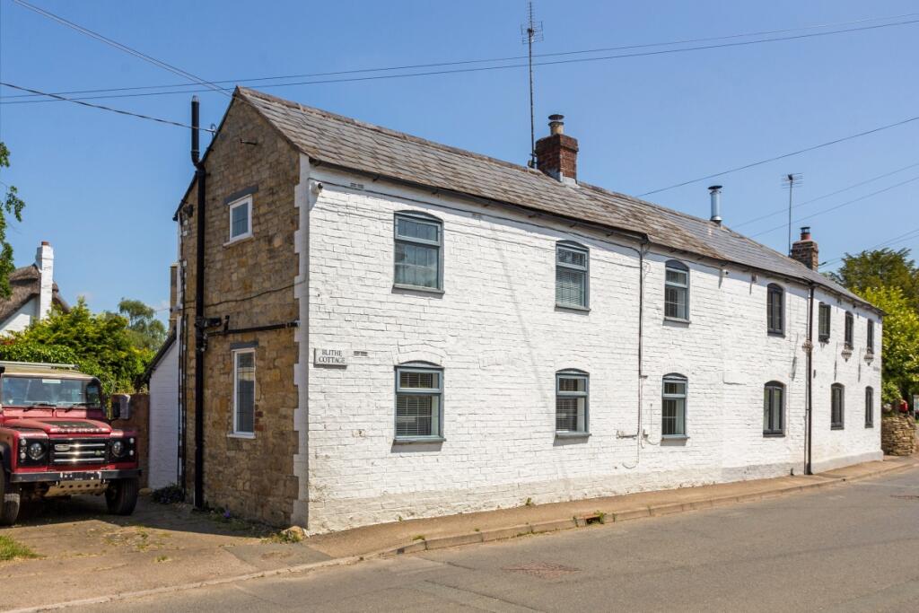 Blythe Cottage 31...