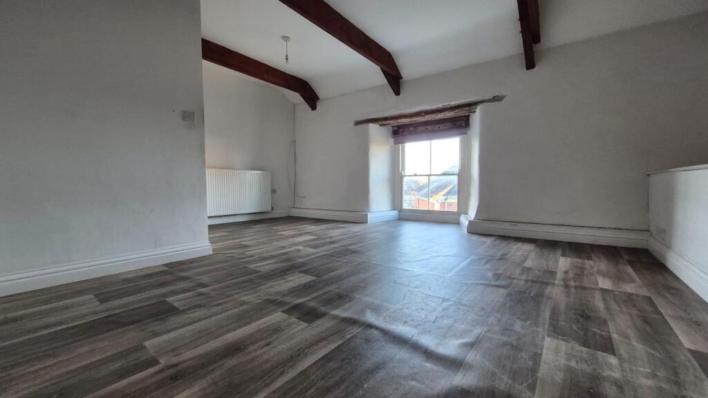 210bDS Bedroom 2 1.jpeg