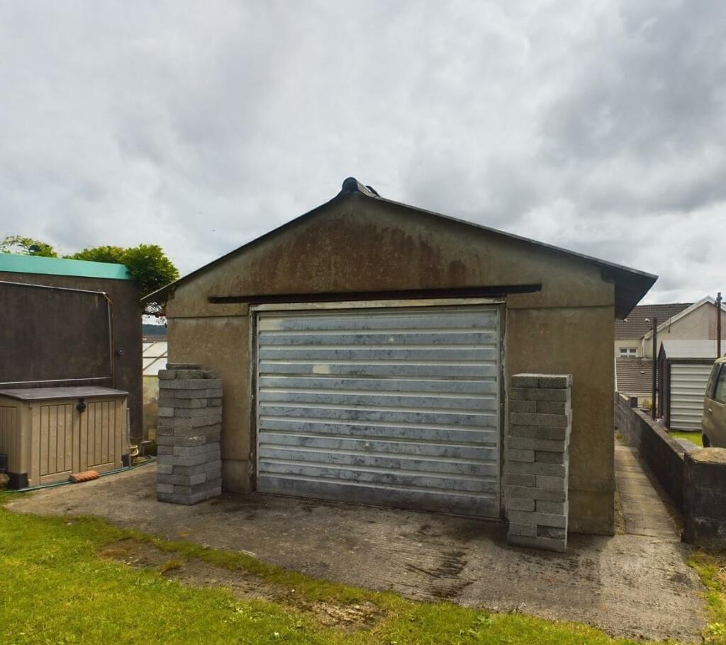 Garage.jpg